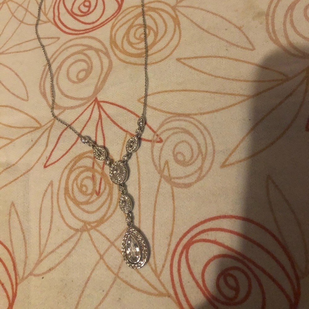 Givenchy necklace - Picture 1 of 4